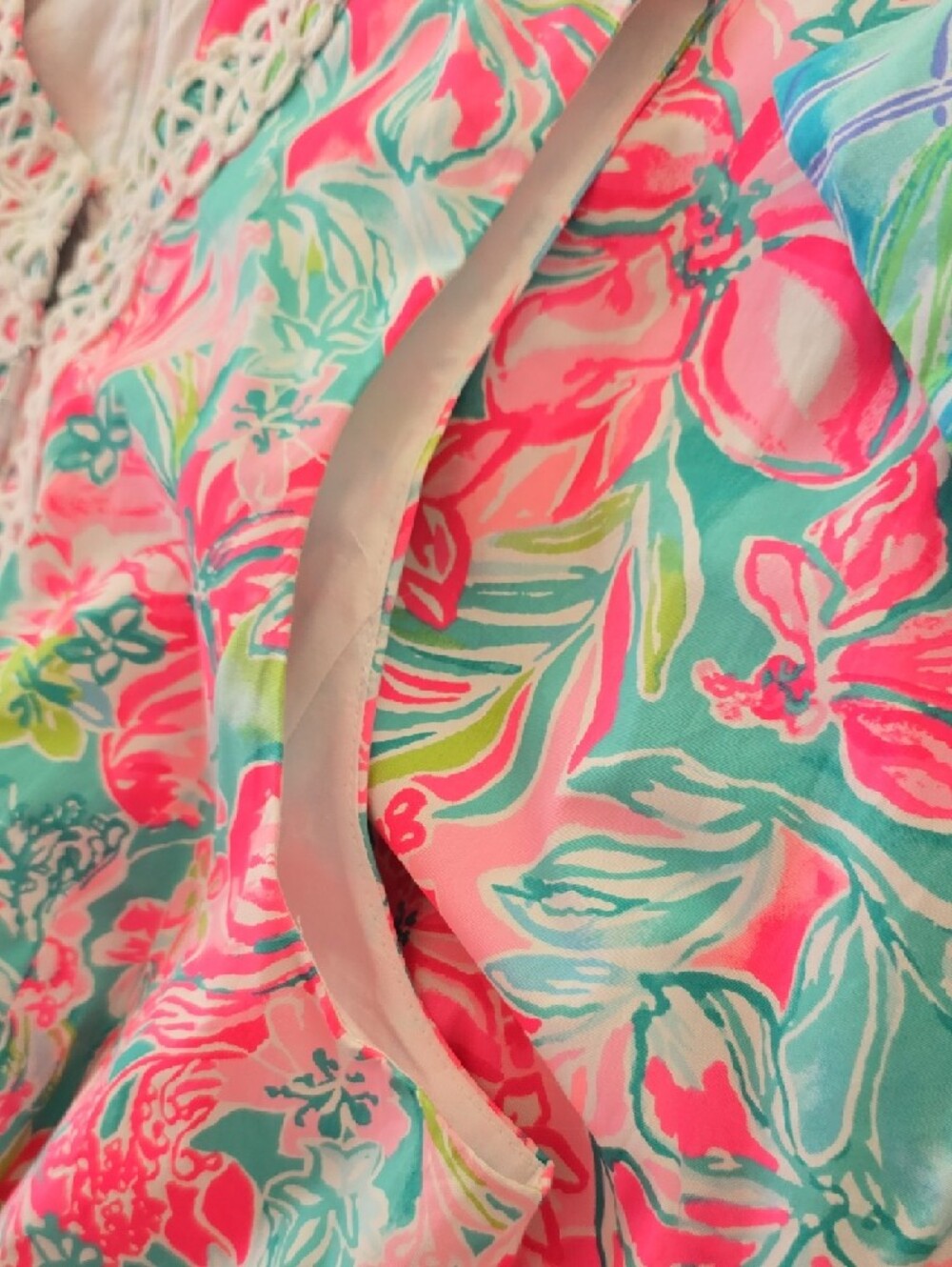 NWOT Lilly Pulitzer Floral Lace-Trim A-Line Dress with Matching Jewelry, Size 14 - Picture 16 of 16
